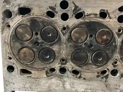 Peça sobressalente para automóvel em segunda mão cabeça / culatra por opel corsa c 1.3 cdti referências oem iam 73500052  