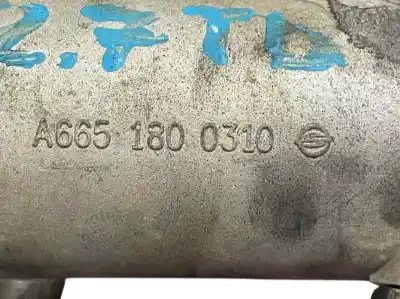 Pezzo di ricambio per auto di seconda mano radiatore olio motore per ssangyong rodius 2.7 turbodiesel cat riferimenti oem iam a6641800065  