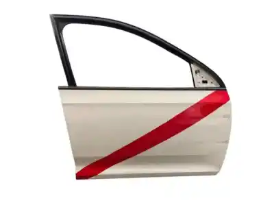 Pezzo di ricambio per auto di seconda mano  per SKODA RAPID SPACEBACK (NH1)  Riferimenti OEM IAM 5JA831052C  5JA831056B