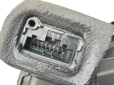 Автозапчасти б/у замок задней правой двери за skoda rapid spaceback (nh1) 1.6 tdi ссылки oem iam 5e0839016a  5ta839016q