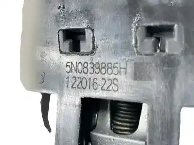 Автозапчастина б/у завнішня ручка задня ліва для skoda rapid spaceback (nh1) 1.6 tdi посилання на oem iam 5n0839885h  