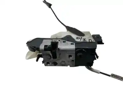 Peça sobressalente para automóvel em segunda mão fechadura da porta dianteira esquerda por peugeot 208 1.2 12v vti referências oem iam 9812500880