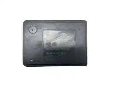 Peça sobressalente para automóvel em segunda mão abs por peugeot 208 1.2 12v vti referências oem iam 9822654880  