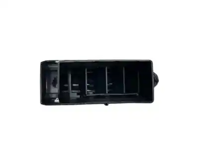 Автозапчасти б/у левая боковая воздушная дефлекторная решётка за dacia sandero iii 1.0 tce 110 ссылки oem iam 687612745r  