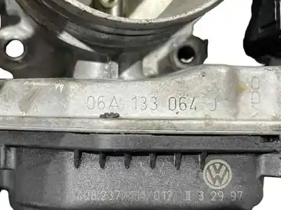 Автозапчасти б/у бабочка коробка за audi a3 (8l) 1.6 ambiente ссылки oem iam 06a133064j  