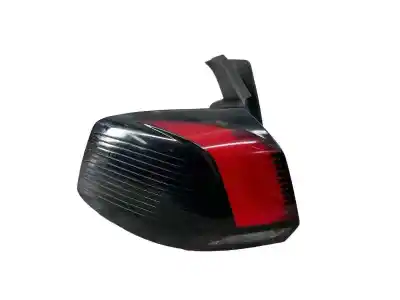 Pezzo di ricambio per auto di seconda mano lampada posteriore sinistra per peugeot 5008 1.2 12v e-thp riferimenti oem iam 9811028080