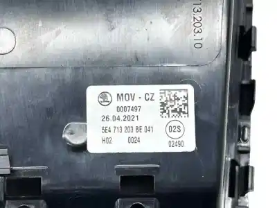 Second-hand car spare part gear lever for skoda octavia iv (nx3, nn3) 1.5 tsi oem iam references 5e4713203be  5e4713203bj