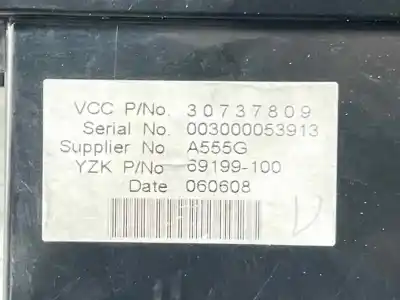 Second-hand car spare part multifunction display for volvo c30 2.0 diesel cat oem iam references 30737809  69199-100