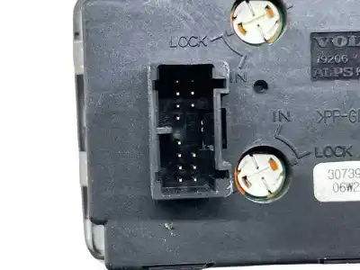 Second-hand car spare part headlights switch for volvo c30 2.0 diesel cat oem iam references 30739300  