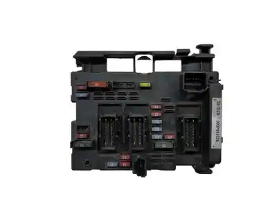 Pezzo di ricambio per auto di seconda mano scatola relè/fusibili per peugeot 206 berlina 1.4 16v cat (kfu / et3j4) riferimenti oem iam 9650664080