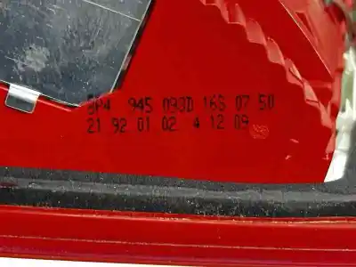 Second-hand car spare part interior left tailgate light for audi a3 (8p) 1.9 tdi ambiente oem iam references 8p4945093d  