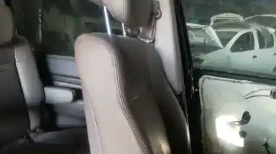 Автозапчастина б/у ліве передне сиділо для ssangyong rodius 671960 посилання на oem iam   