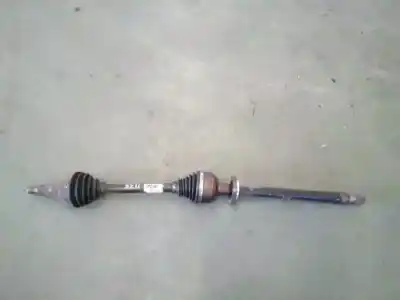 Pezzo di ricambio per auto di seconda mano trasmissione anteriore destra per opel astra j berlina 5p d-a17dtr riferimenti oem iam 10185268