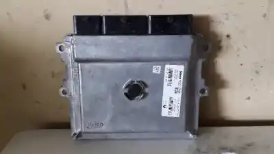 Pièce détachée automobile d'occasion calculateur moteur ecu pour dacia sandero ii h4bb4 références oem iam 237102806r  