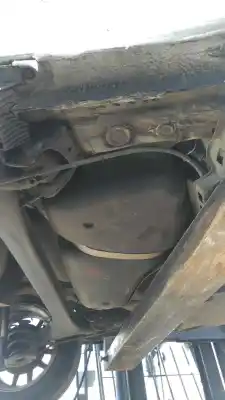 Pezzo di ricambio per auto di seconda mano serbatoio di carburante per seat ibiza (6l1) 1.4 tdi riferimenti oem iam   