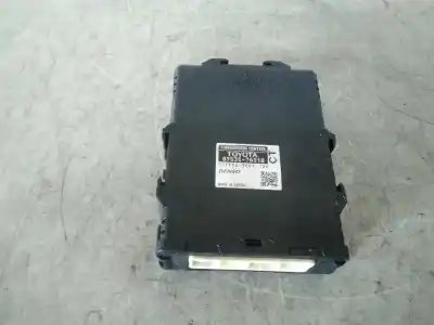 Автозапчастина б/у електронний модуль для toyota prius (zvw30) 2zr посилання на oem iam 8953576010