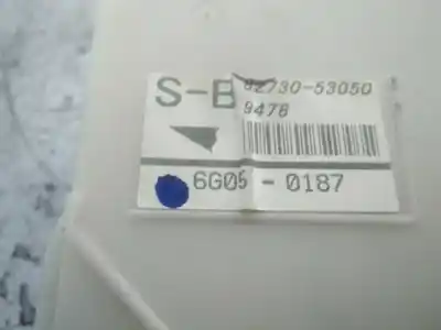 Peça sobressalente para automóvel em segunda mão caixa de fusíveis e relés por lexus is (ds2/is2) 2adftv referências oem iam 8273053050  