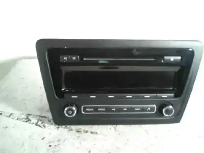 Second-hand car spare part audio system / radio cd for skoda rapid (nh) cay oem iam references 5j0035161e