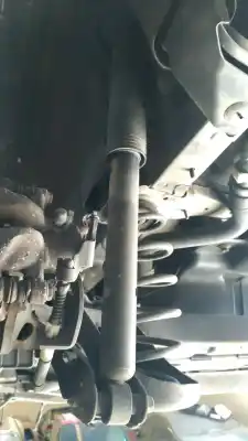Автозапчасти б/у задний левый амортизатор за toyota auris (e15) 4zz ссылки oem iam 