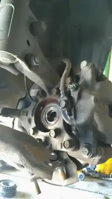 Автозапчасти б/у передняя левая кулачка за toyota auris (e15) 4zz ссылки oem iam 