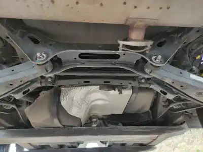 Peça sobressalente para automóvel em segunda mão charrió / suporte de eixo de trás por hyundai tucson (tl) g4fd referências oem iam 
