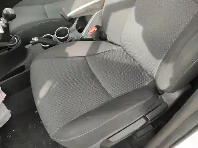 Tweedehands auto-onderdeel complete zadelset voor toyota verso (aur2/zgr2) 1ad oem iam-referenties 