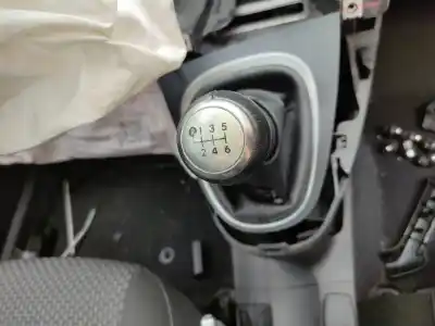 Автозапчастина б/у передач для toyota verso (aur2/zgr2) 1ad посилання на oem iam   