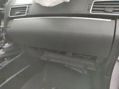 Tweedehands auto-onderdeel handschoenenkastje voor toyota verso (aur2/zgr2) 1ad oem iam-referenties 
