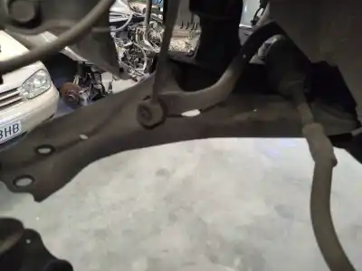 Second-hand car spare part front left lower suspension arm for hyundai i30 cw (gdh) d4fb oem iam references 