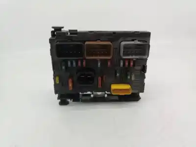Tweedehands auto-onderdeel relais/zekeringenkastje voor citroen c3 pluriel 8hz oem iam-referenties 9661707880  