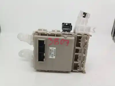 Pezzo di ricambio per auto di seconda mano scatola relè/fusibili per toyota verso (aur2/zgr2) 1ad-ftv riferimenti oem iam 827300f052a  