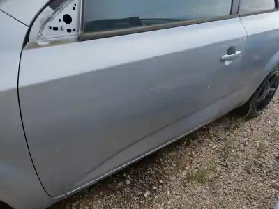 Автозапчасти б/у левая передняя дверь за kia ceed (ed) d4fbl ссылки oem iam   