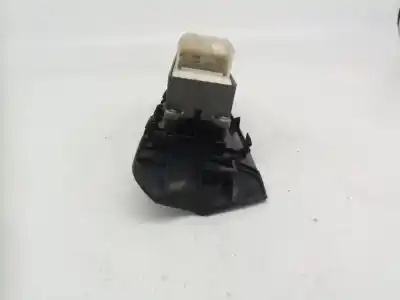 Second-hand car spare part left front power window switch for toyota rav4 (a3) 2ad oem iam references 7423242070  