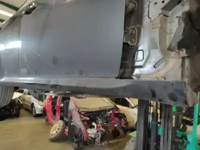 Автозапчастина б/у бічна сподниця для lexus is (ds2/is2) 2adfhv посилання на oem iam 