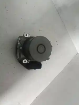 Pezzo di ricambio per auto di seconda mano abs per toyota rav4 (a3) 2ad riferimenti oem iam 1338009850  