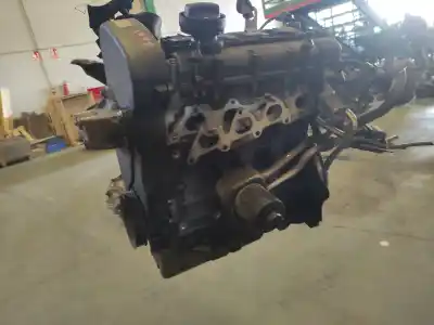 Pezzo di ricambio per auto di seconda mano motore completo per volkswagen golf iv berlina (1j1) azd riferimenti oem iam azd  