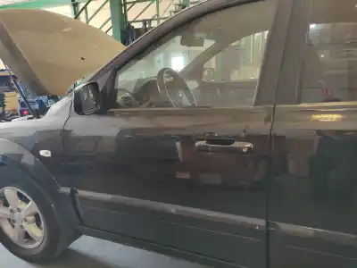 Автозапчастина б/у передні ліві двері для kia sorento (bl) d4cb посилання на oem iam 