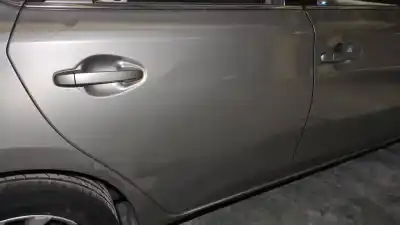 Автозапчастина б/у двері задні праві для toyota auris (e18) n47c16a посилання на oem iam   