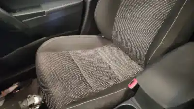 Автозапчасти б/у полный комплект сиденья за toyota auris (e18) 1nd ссылки oem iam   