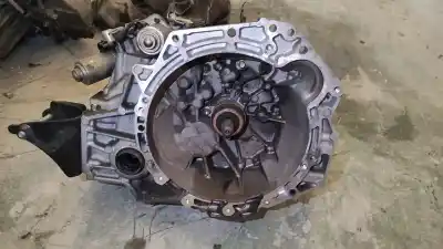Автозапчастина б/у коробка передач для toyota auris (e18) 1nd посилання на oem iam c302g213
