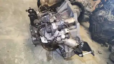 Автозапчасти б/у коробка передач за toyota auris (e18) 1nd ссылки oem iam c302g213  