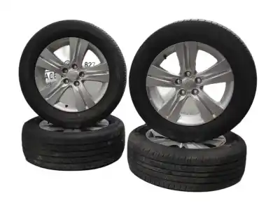 Pièce détachée automobile d'occasion jeu de jantes pour kia sportage concept 4x2 références oem iam 529103u200