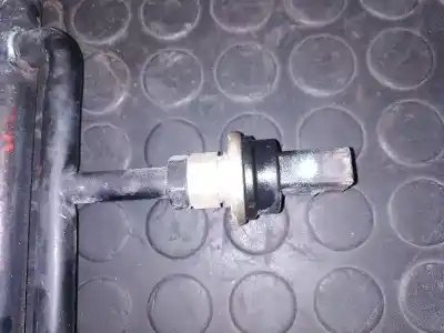 Автозапчастина б/у КОНДЕНСАТ/РАДІАТОР КОНДИЦИОНЕРА для AUDI A4 B6 (8E2)  Посилання на OEM IAM 8E0260401Q  