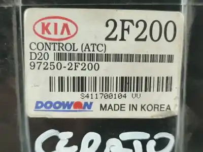 Peça sobressalente para automóvel em segunda mão comando de sofagem (chauffage / ar condicionado)  por kia cerato 2.0 ex crdi familiar referências oem iam 972502f200  
