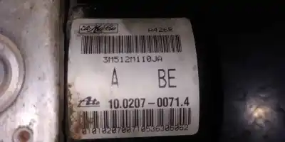 Peça sobressalente para automóvel em segunda mão abs por ford focus berlina (cap) ambiente (d) referências oem iam 3m512m110ja  