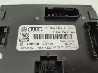 Pièce détachée automobile d'occasion BOÎTES À FUSIBLES pour AUDI A5 COUPE (8T)  Références OEM IAM 8K0907063C  