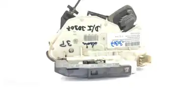 Автозапчастина б/у замок передніх дверей лівий для seat leon sc (5f5) 2.0 tdi посилання на oem iam 5k1837015e  