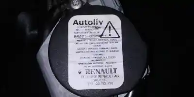 Pièce détachée automobile d'occasion ceinture de sécurité arrière droite pour renault trafic combi (ab 4.01) 1.9 diesel références oem iam 8200696531  
