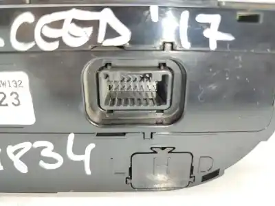 Peça sobressalente para automóvel em segunda mão comando de sofagem (chauffage / ar condicionado) por kia ceed drive 136 cv / 100 kw referências oem iam 97250a2203