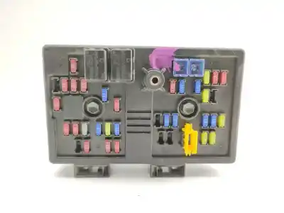 Peça sobressalente para automóvel em segunda mão caixa de fusíveis e relés por chevrolet captiva 2.0 vcdi lt referências oem iam 9682108282